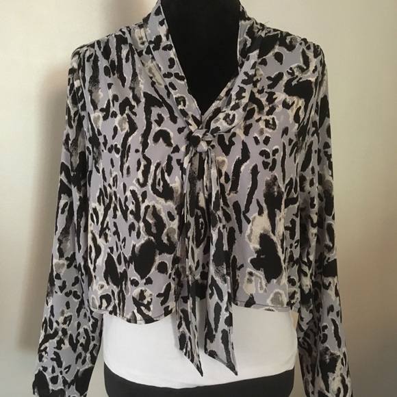 free press Tops - Free Press cropped blouse